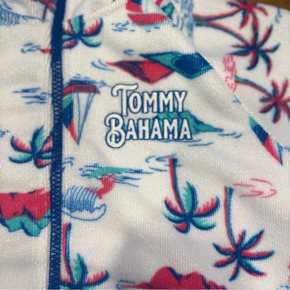 Tommy Bahama stylish cover